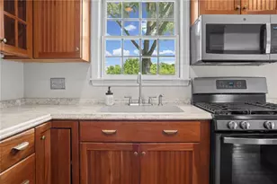 595 Kenilworth Dr, Pittsburgh, PA 15228 - Photo 17