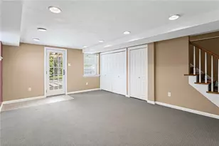 595 Kenilworth Dr, Pittsburgh, PA 15228 - Photo 33