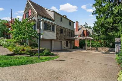 595 Kenilworth Dr, Pittsburgh, PA 15228 - Photo 39