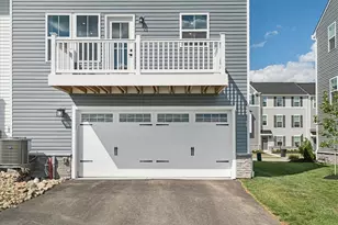 1159 Olivia Dr, North Fayette, PA 15071 - Photo 25