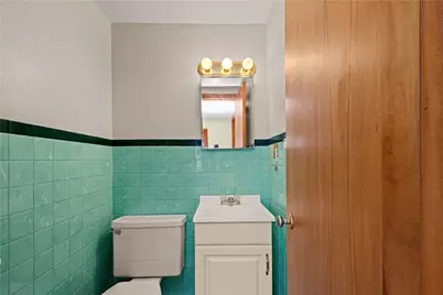3121 Aniray Cir, Bethel Park, PA 15102 - Photo 19