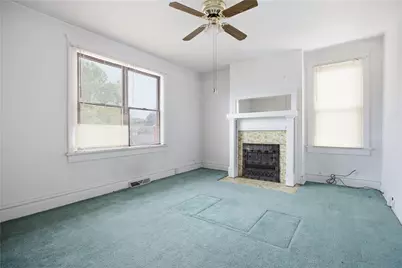 208 W New Castle St, Zelienople, PA 16063 - Photo 25