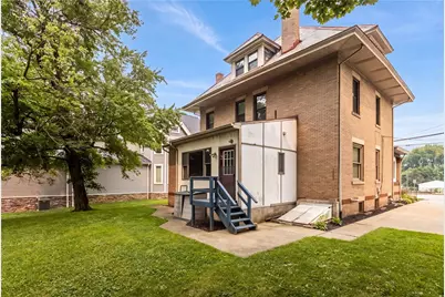 208 W New Castle St, Zelienople, PA 16063 - Photo 33