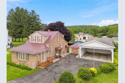 280 Center St, Central City Borough, PA 15926 - Photo 1