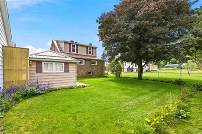 280 Center St, Central City Borough, PA 15926 - Photo 9