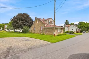 280 Center St, Central City Borough, PA 15926 - Photo 3