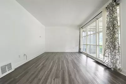 753 Jefferson Rd, Pittsburgh, PA 15235 - Photo 9