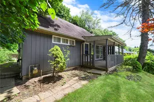 753 Jefferson Rd, Pittsburgh, PA 15235 - Photo 1