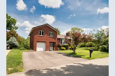 456 Regency Dr, Pittsburgh, PA 15239 - Photo 1