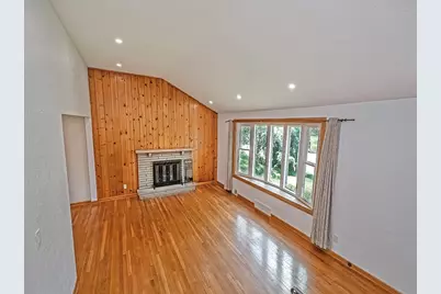 456 Regency Dr, Pittsburgh, PA 15239 - Photo 17