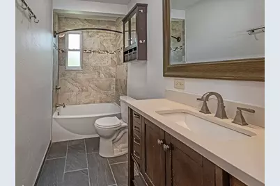 456 Regency Dr, Pittsburgh, PA 15239 - Photo 15