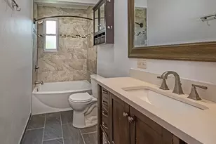456 Regency Dr, Pittsburgh, PA 15239 - Photo 15