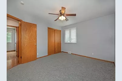 456 Regency Dr, Pittsburgh, PA 15239 - Photo 11