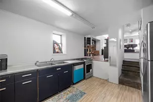 23 Seneca St, Pittsburgh, PA 15219 - Photo 27