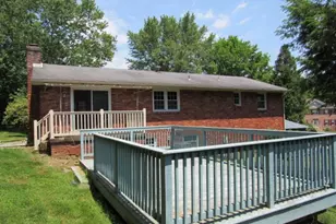 410 Crestridge Dr, Hempfield Township, PA 15601 - Photo 27