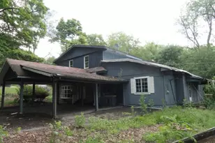 303 Lemmon Hollow Rd, East Franklin Township, PA 16201 - Photo 1