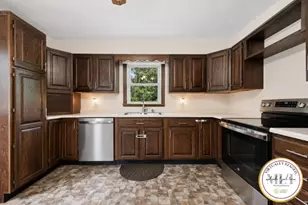 32 John Dr, Hanover Township, PA 15021 - Photo 7