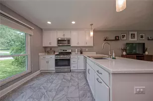 29 Bel Aire Dr, Murrysville, PA 15626 - Photo 5