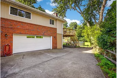 111 Green Oak Lane, Scott Township, PA 15220 - Photo 29