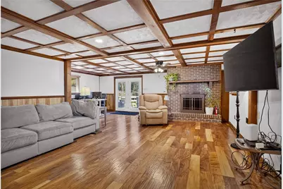 111 Green Oak Lane, Scott Township, PA 15220 - Photo 15