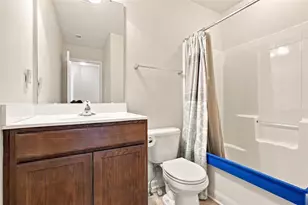 1 Roosevelt Dr, Kennedy Township, PA 15136 - Photo 31