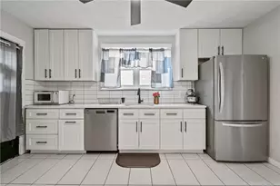 129 E Schwab Ave, Munhall, PA 15120 - Photo 15