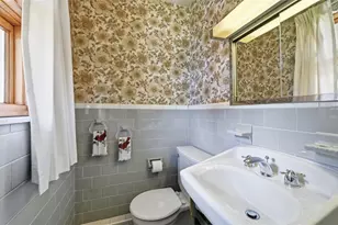 111 Joan Dr, Pittsburgh, PA 15209 - Photo 15