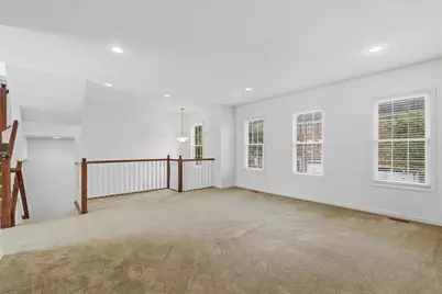 340 Marshall Heights Dr, Pittsburgh, PA 15090 - Photo 9