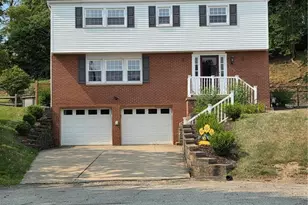 104 Dennis Ct, Monroeville, PA 15146 - Photo 1