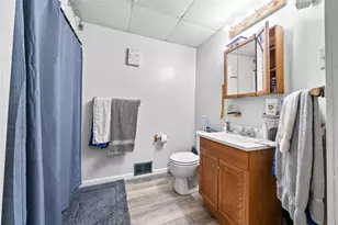 2208 Duss Ave, Ambridge, PA 15003 - Photo 13