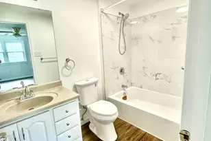 1010 River Oaks Dr, Pittsburgh, PA 15215 - Photo 15