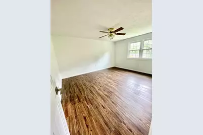 1010 River Oaks Drive, Pittsburgh, PA 15215 - Photo 17