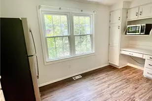 1010 River Oaks Dr, Pittsburgh, PA 15215 - Photo 9