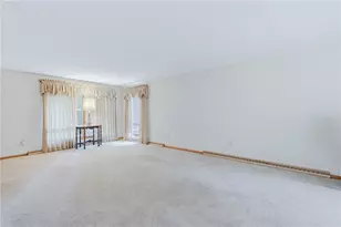 1200 East St, Hermitage, PA 16148 - Photo 7