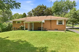 1200 East St, Hermitage, PA 16148 - Photo 25
