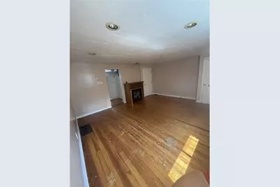 3221 Harcum Way, Pittsburgh, PA 15203 - Photo 3