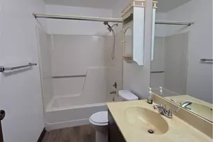 111 E Pike St, Canonsburg, PA 15317 - Photo 27