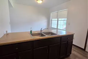 111 E Pike St, Canonsburg, PA 15317 - Photo 17