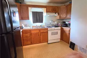 23 W College St, Canonsburg, PA 15317 - Photo 17