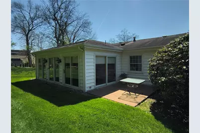 106 Elise Dr, Center Township, PA 16001 - Photo 39