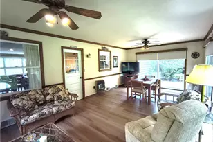 106 Elise Dr, Center Township, PA 16001 - Photo 21