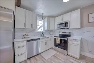 1405 Lincoln St, Monessen, PA 15062 - Photo 13