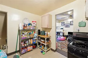 852 Killarney Dr, Pittsburgh, PA 15234 - Photo 7