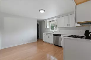 1808 Vermont Ave, White Oak, PA 15131 - Photo 15