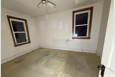 2831 Custer Ave, Pittsburgh, PA 15227 - Photo 11