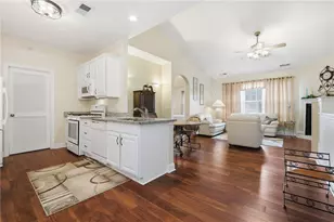 246 Adams Pointe Blvd, Adams Township, PA 16046 - Photo 3