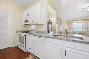 246 Adams Pointe Blvd, Adams Township, PA 16046 - Photo 7