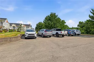246 Adams Pointe Blvd, Adams Township, PA 16046 - Photo 19