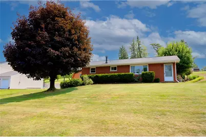 117 Covewood Drive, Center Township, PA 16001 - Photo 3