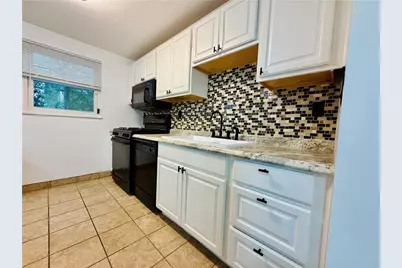 2190 Morning Wind Cir, Bridgeville, PA 15017 - Photo 19